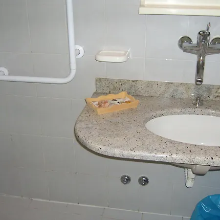 Hotel Carla 3*