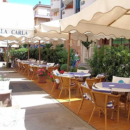 Hotel Carla 3*