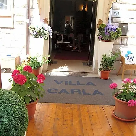 Hotel Carla 3*