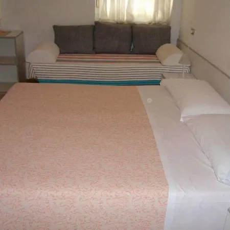 Carla Hotel